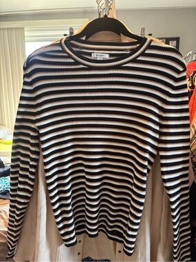NINE WEST Striped Ribbed Top Sz L ❤️